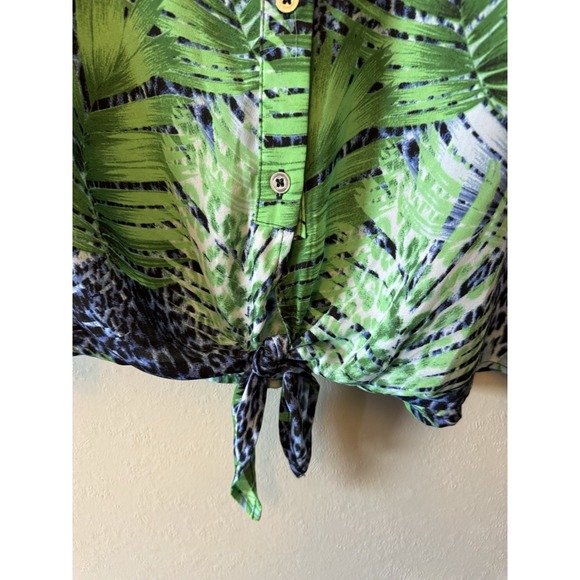Slim Factor Long Sleeved Palm Leopard Front Tie Blouse Size L - Picture 3 of 5